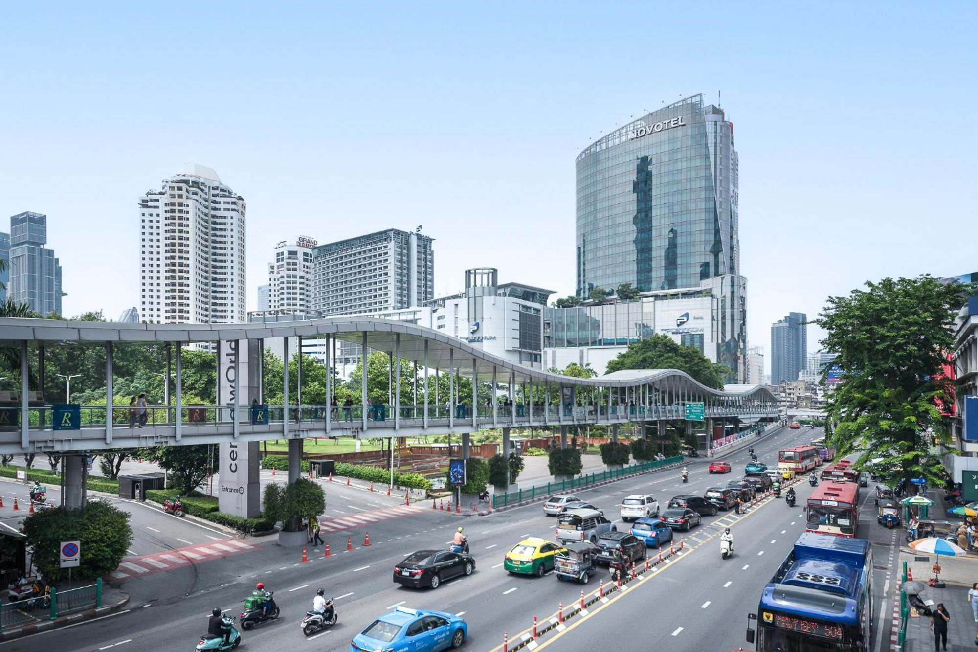 Platinum Premium Deluxe Apartments Bangkok Exterior photo